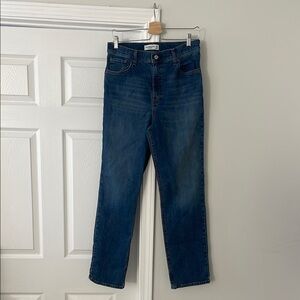 Abercrombie & Fitch The 90’s Straight Ultra High Rise Size 29/8R